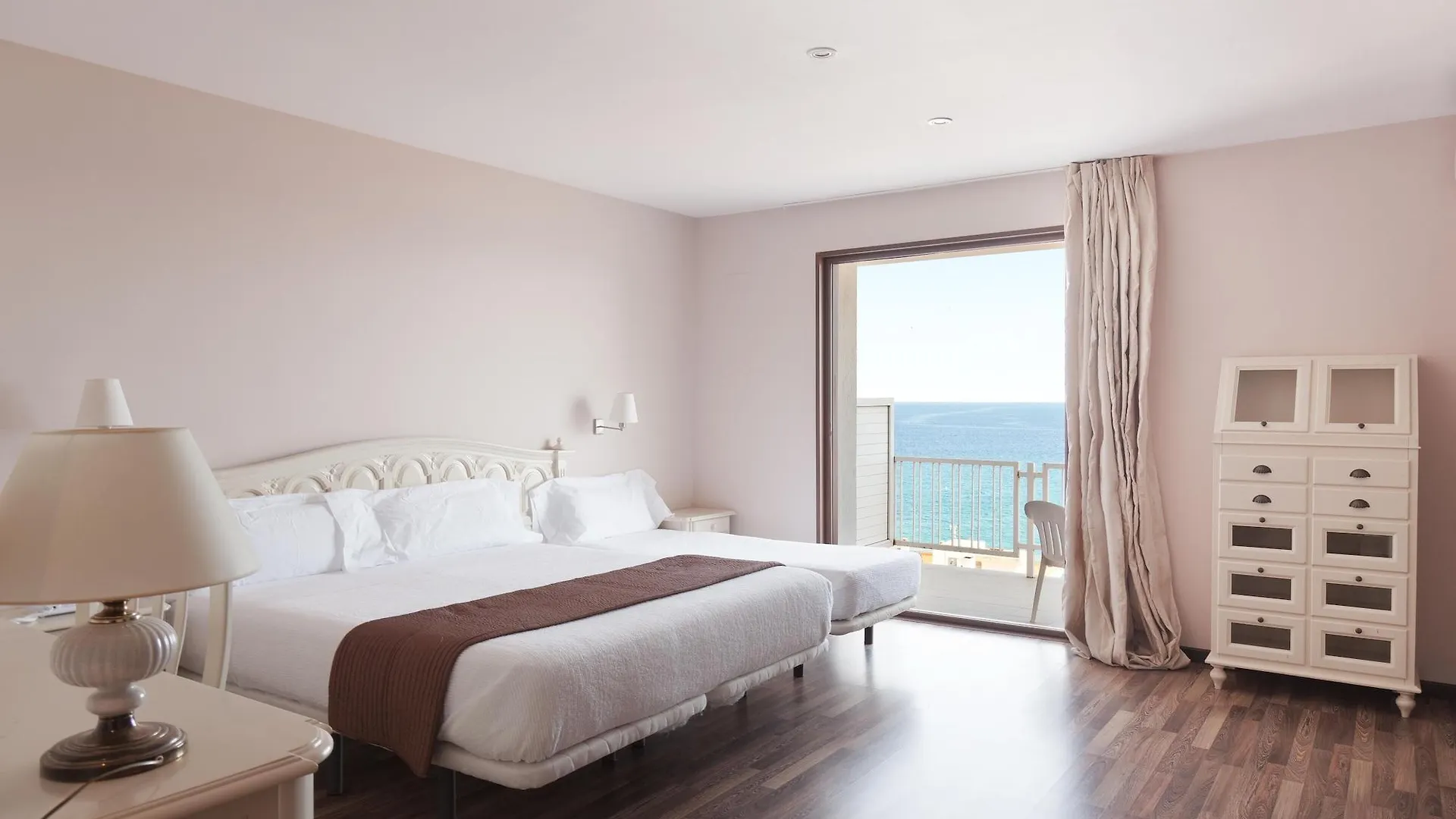 Hotel Roger De Flor By Seleqtta Λορέτ Ντε Μαρ