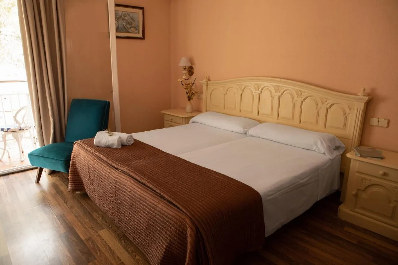 Hotel Roger De Flor By Seleqtta Λορέτ Ντε Μαρ Ισπανία