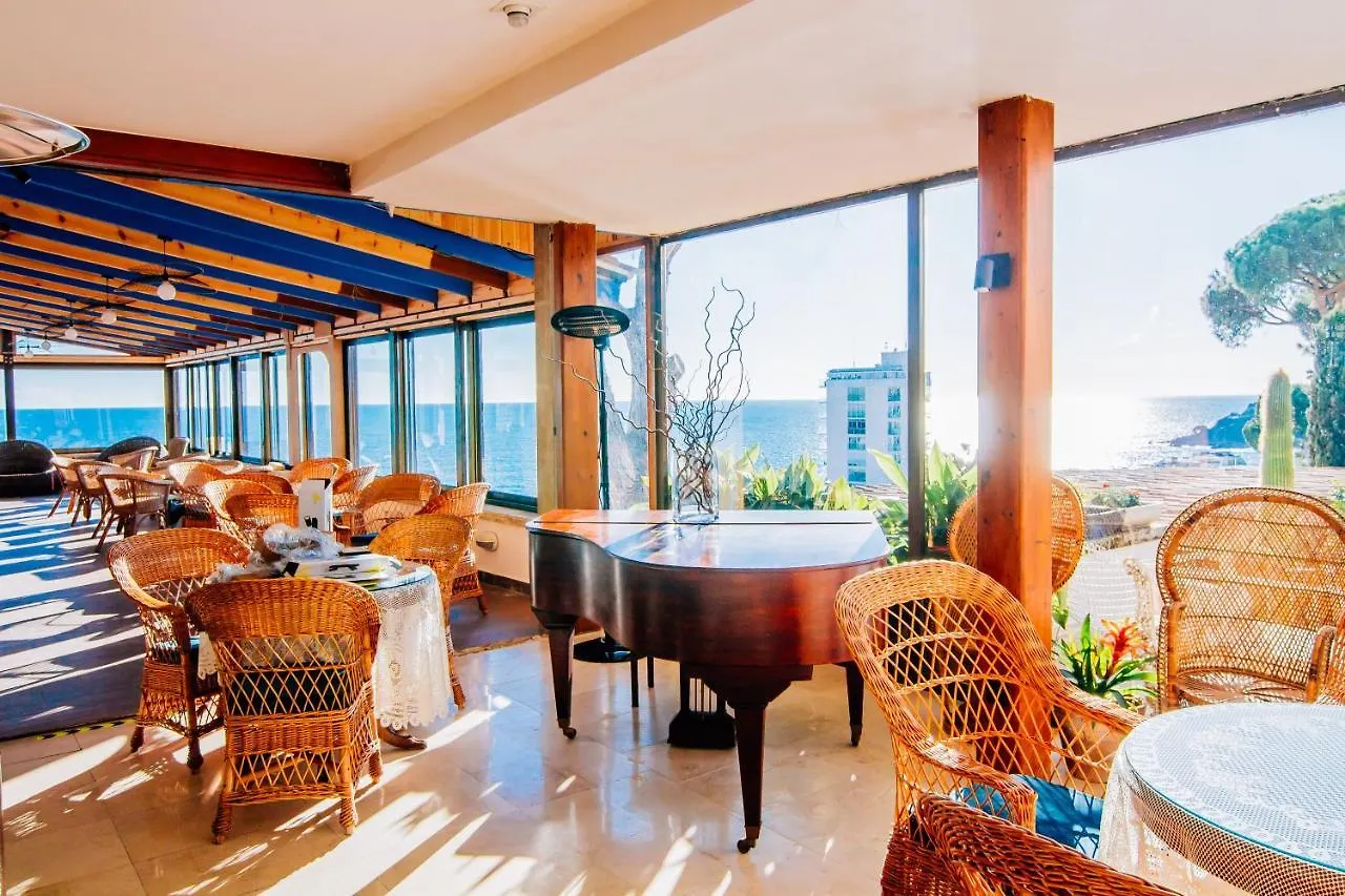 Roger de Flor Seleqtta Hotel Lloret de Mar