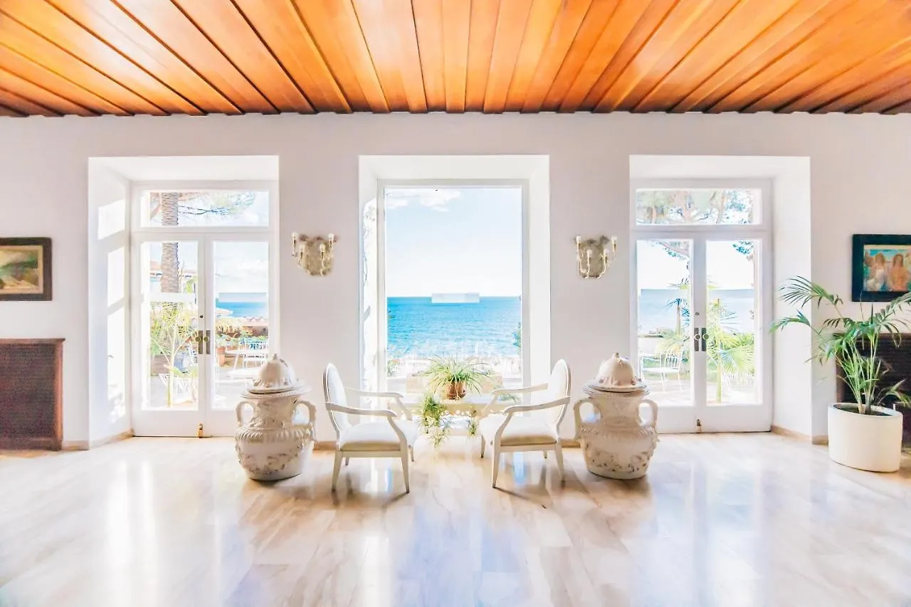 Hotel Roger De Flor By Seleqtta Lloret de Mar