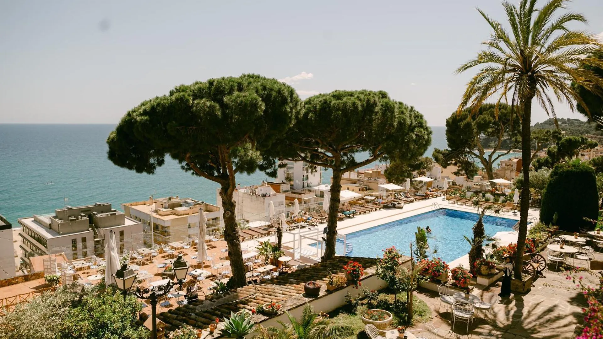 Hotel Roger De Flor By Seleqtta Lloret de Mar