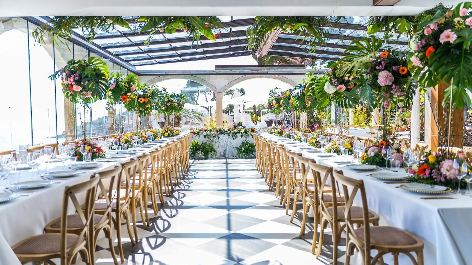 Hotel Roger De Flor By Seleqtta Lloret de Mar 4*,